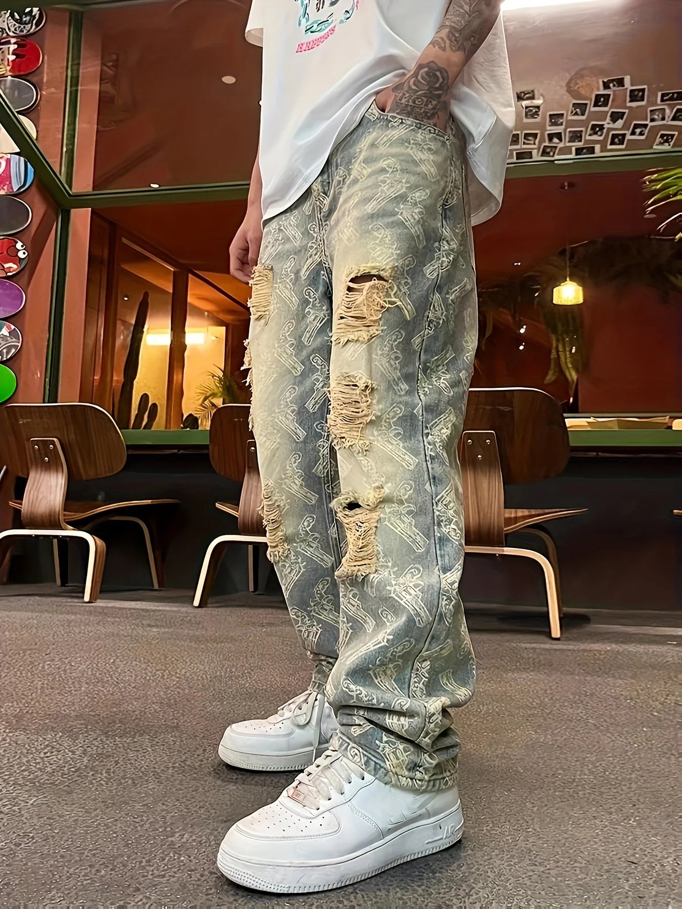American-Style Streetwear Washed Vintage Ripped Jeans for Men, Spring and Autumn Straight Loose Fit, European and American High Street Vibe Style Long Pants