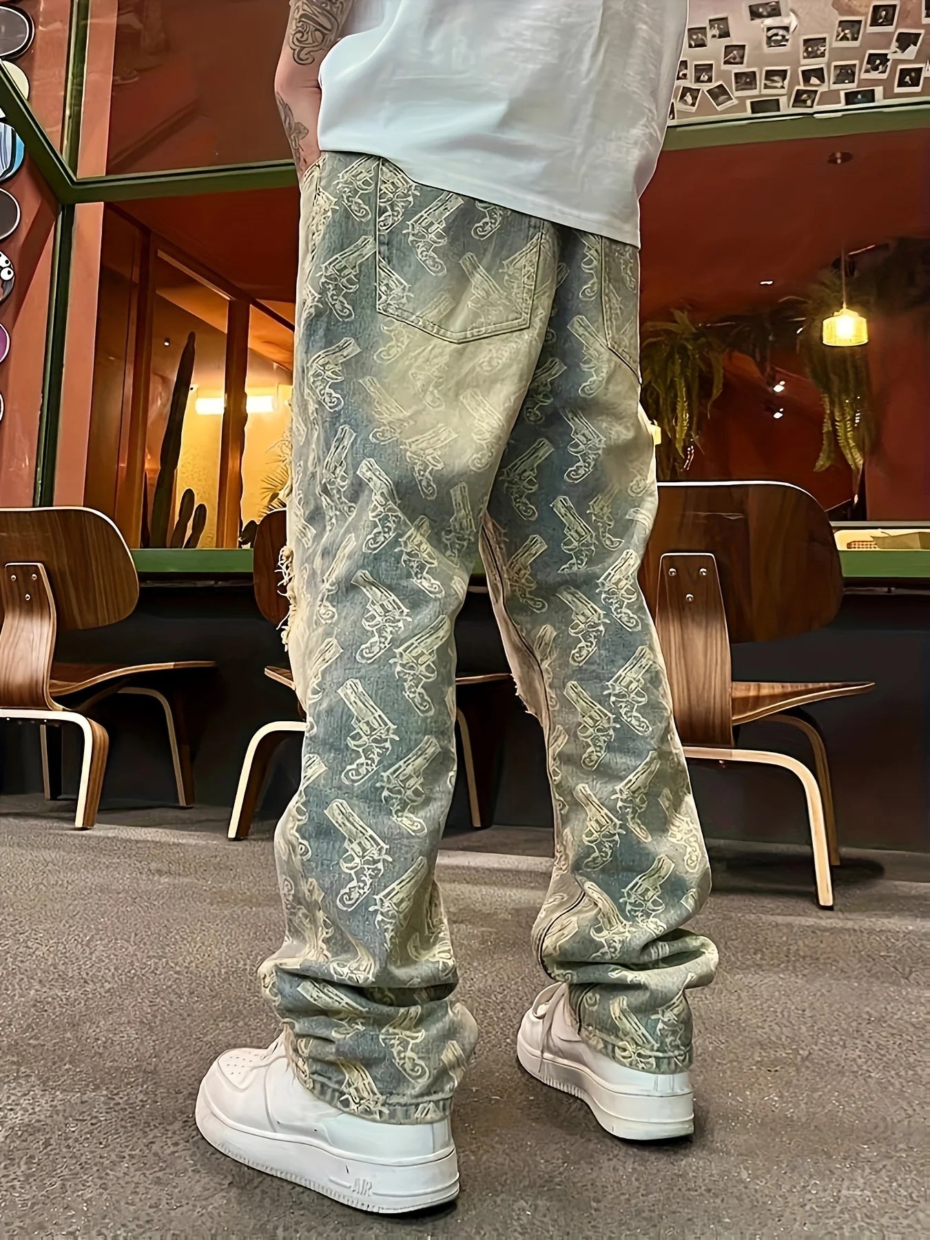 American-Style Streetwear Washed Vintage Ripped Jeans for Men, Spring and Autumn Straight Loose Fit, European and American High Street Vibe Style Long Pants